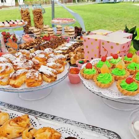 Lesne Zacisze - K. Niepokalanowa Bed & Breakfast