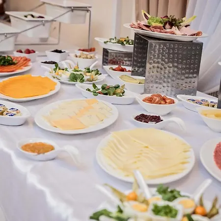 Lesne Zacisze - K. Niepokalanowa *