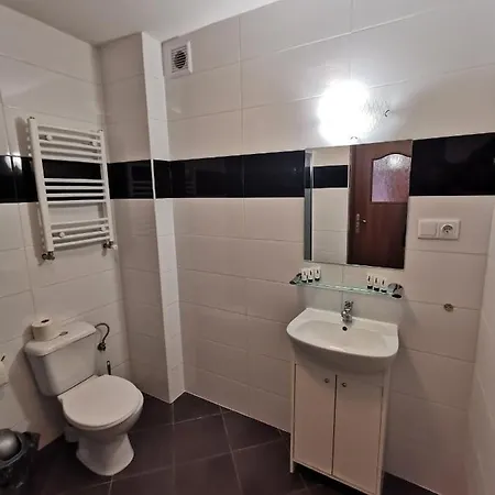 Bed & Breakfast Lesne Zacisze - K. Niepokalanowa Teresin