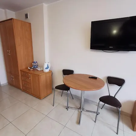 Lesne Zacisze - K. Niepokalanowa Bed & Breakfast *