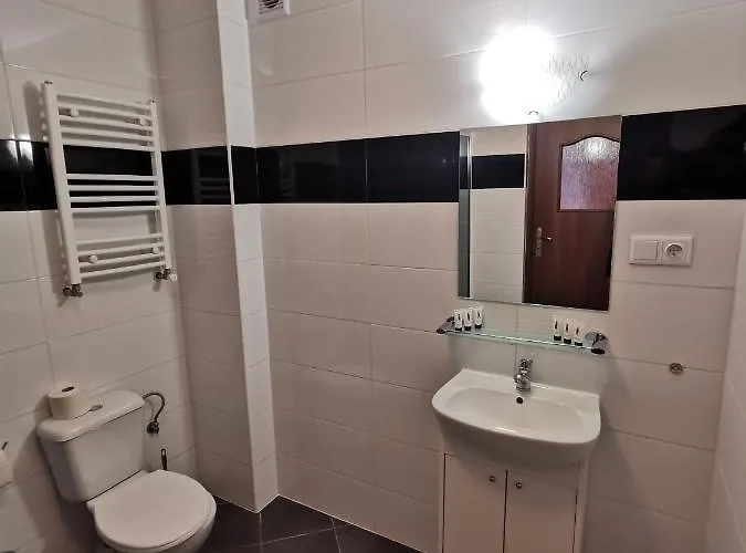 Nocleg ze śniadaniem Leśne Zacisze - K. Niepokalanowa Teresin