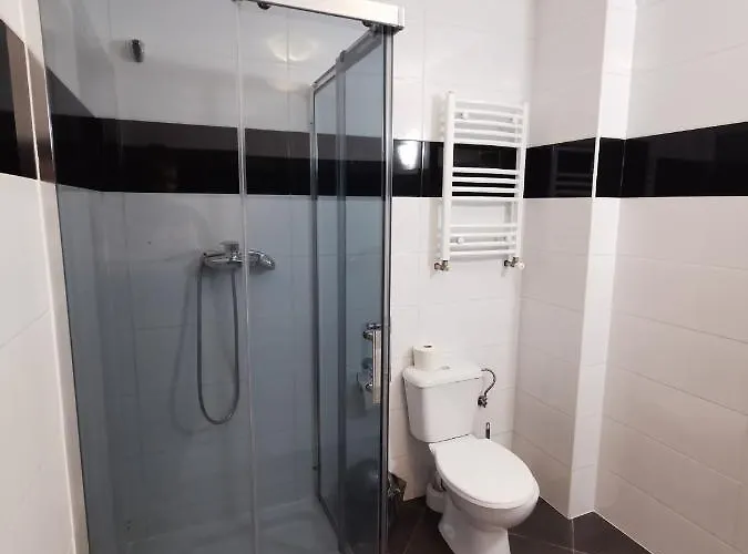 Leśne Zacisze - K. Niepokalanowa Nocleg ze śniadaniem *